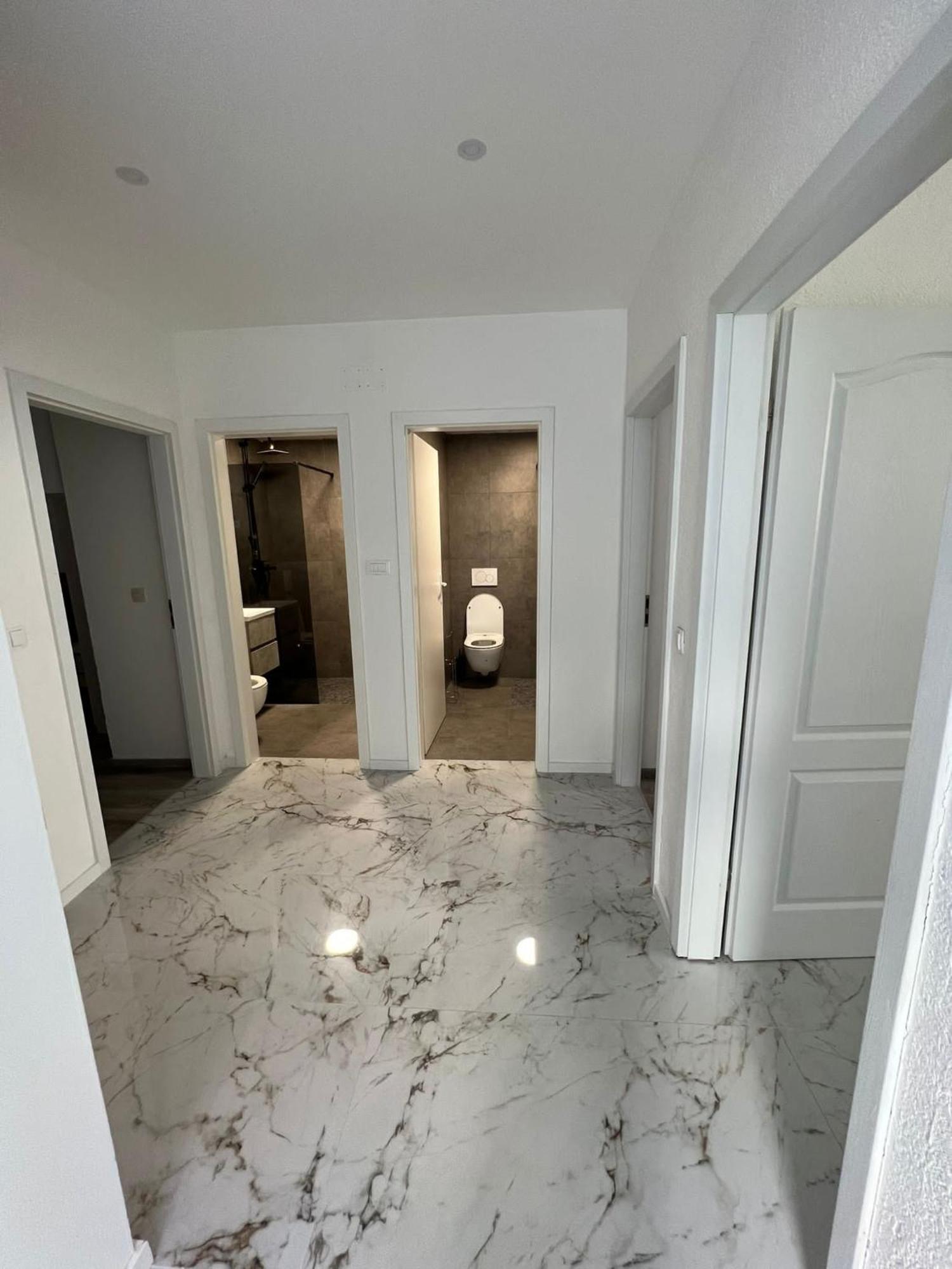 Centrum Apartment Макарска Екстериор снимка