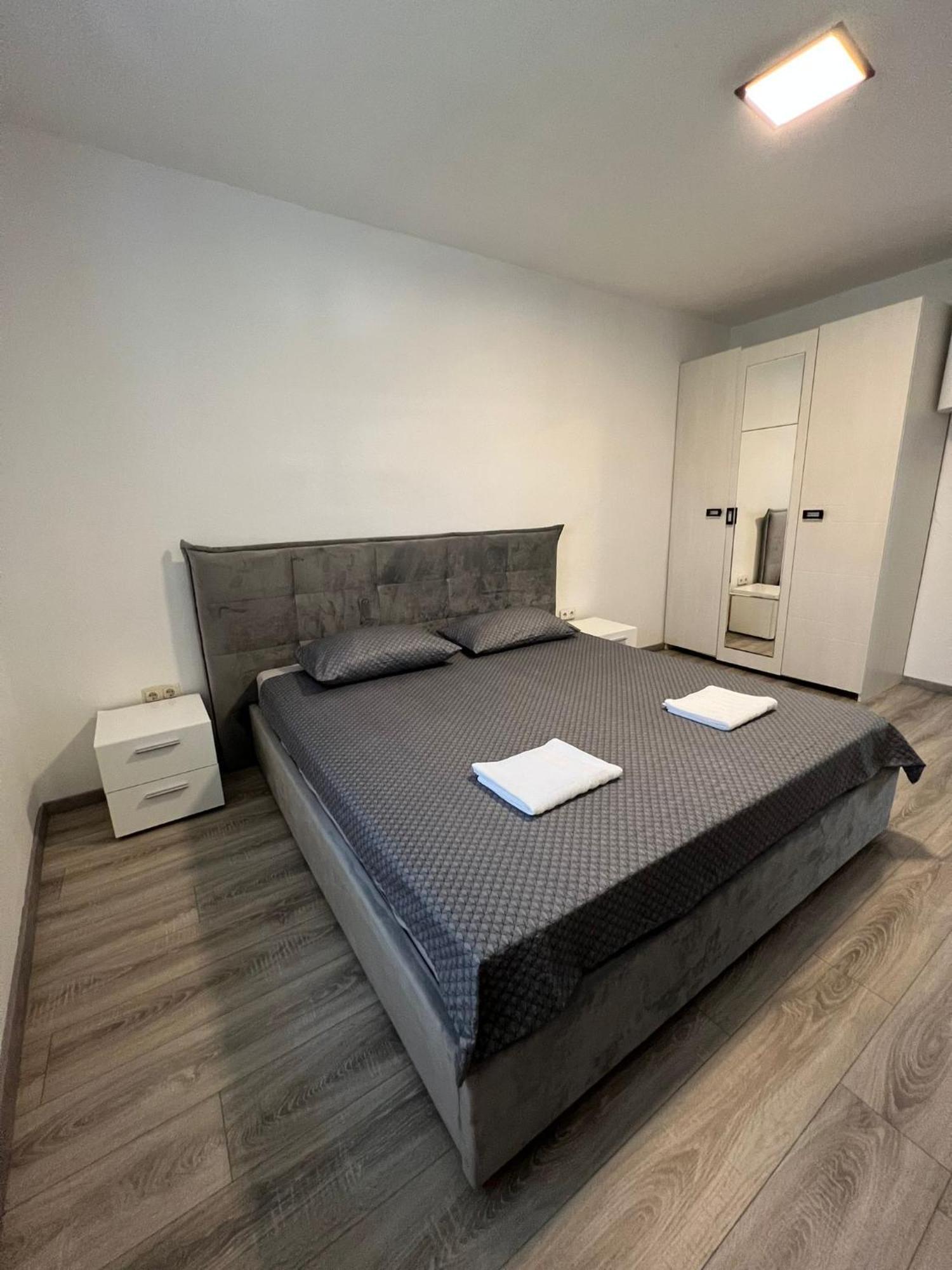 Centrum Apartment Макарска Екстериор снимка