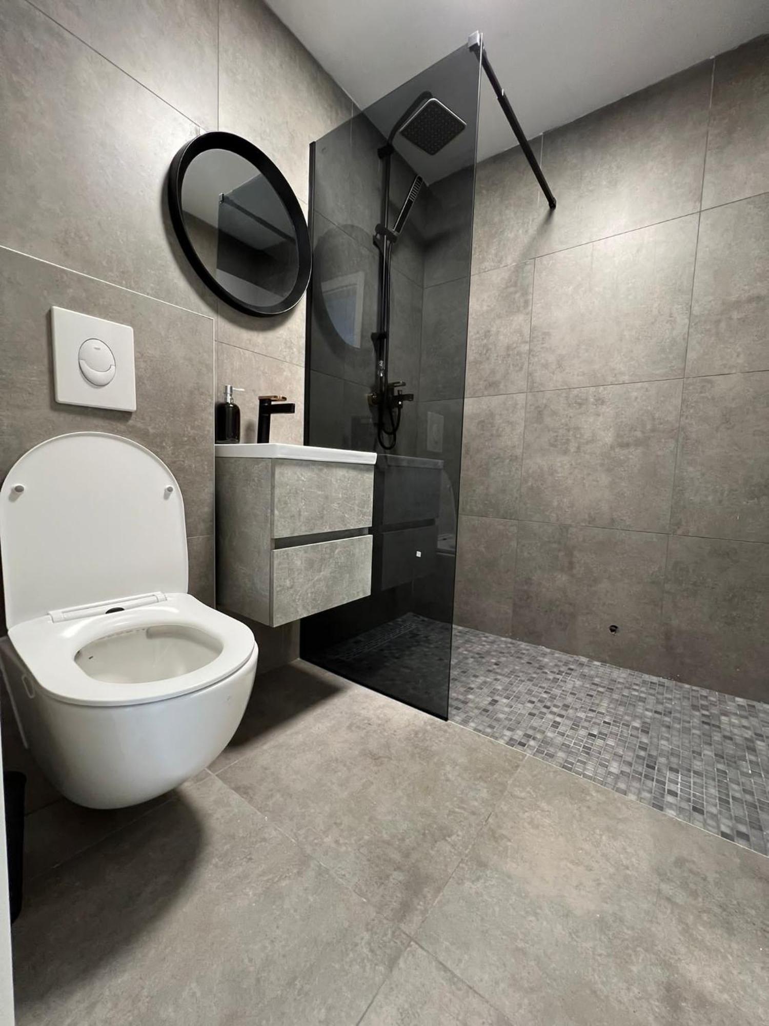 Centrum Apartment Макарска Екстериор снимка